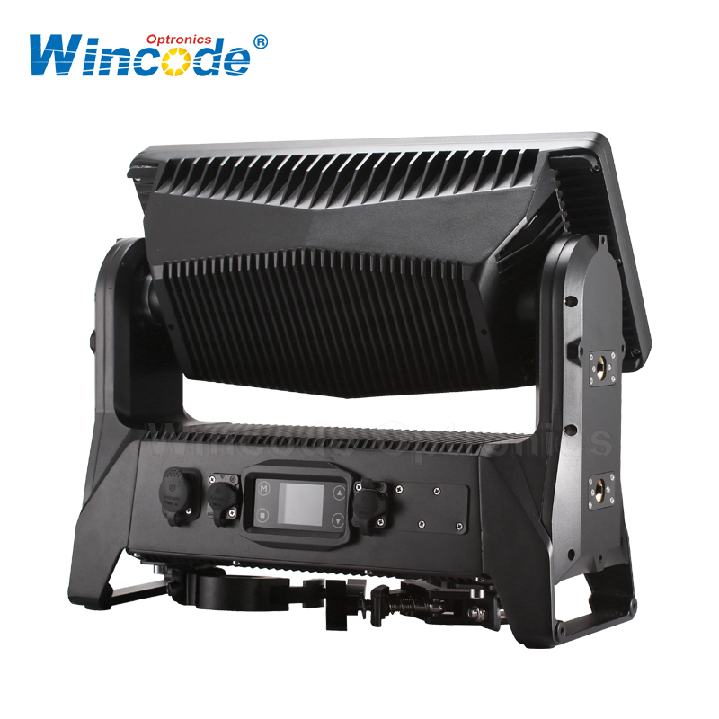 ThunderStrike IP65 LED Moving Strobe | 1500W High-Brightness RGB + White, Multi-Protocol (DMX/RDM/Art-Net), 20Hz Shutter, Tour-Ready Waterproof Fixture