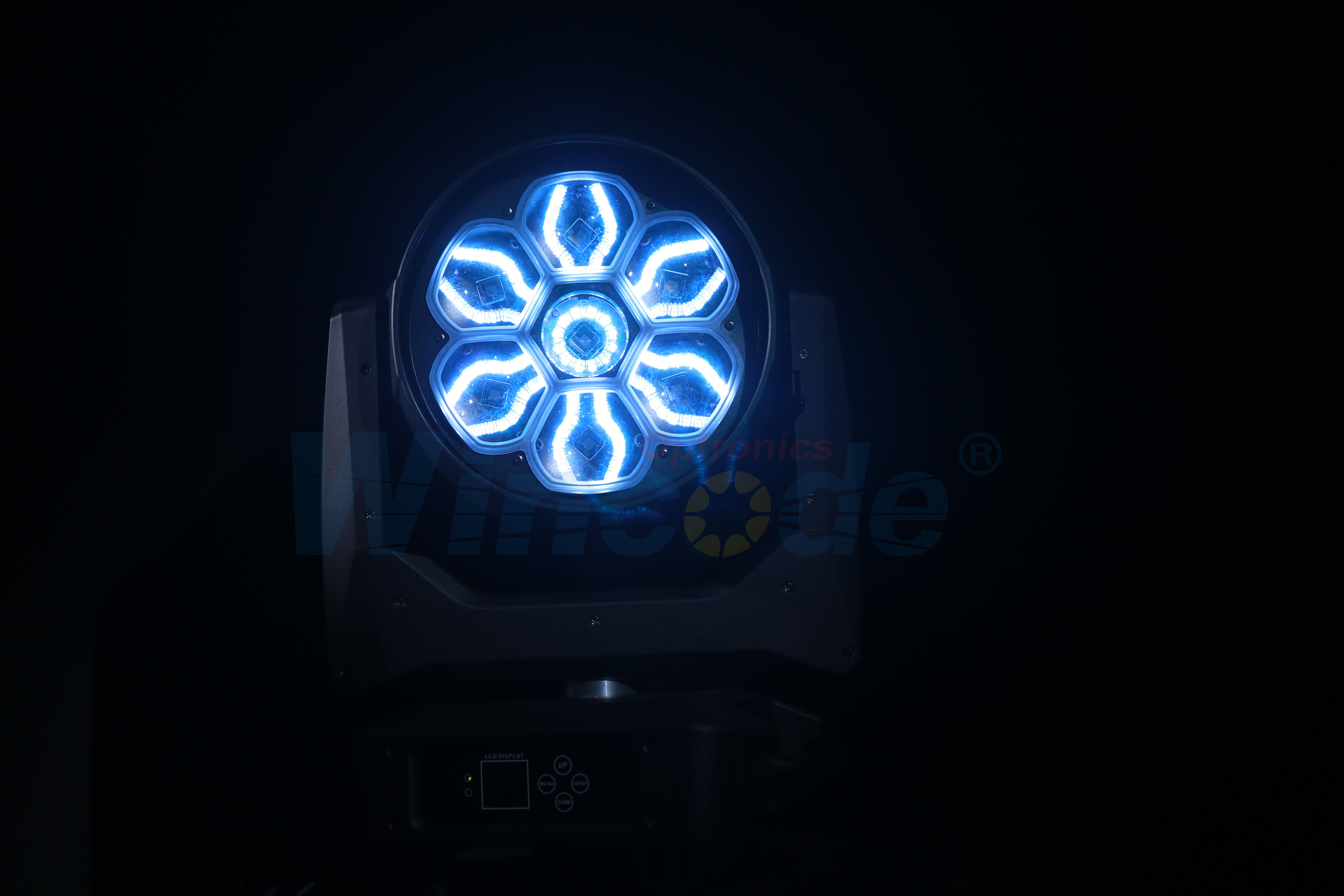 Phantom Aura 760XP Moving Head Light